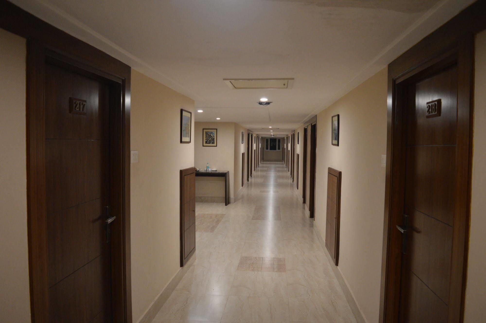 Diamond Hotel
