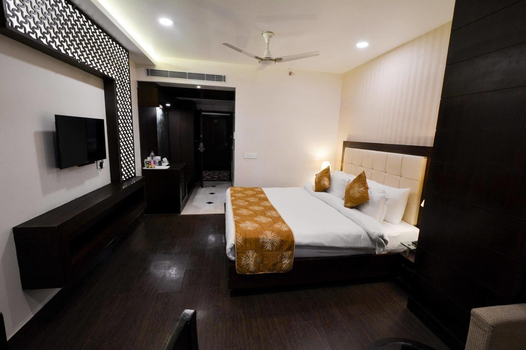 The Westinn Hotel 4*