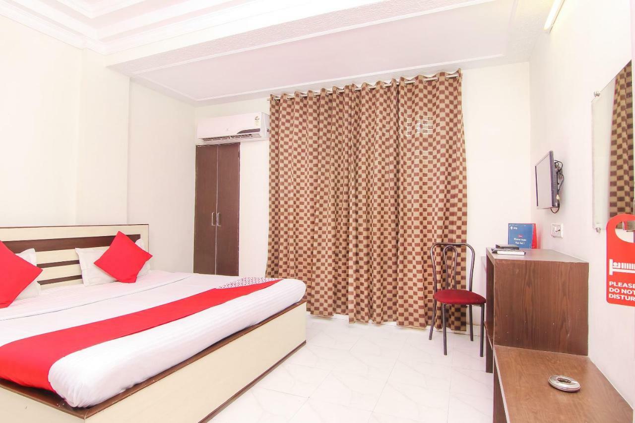 Oyo 14345 Panchsheel 3* Varanasi