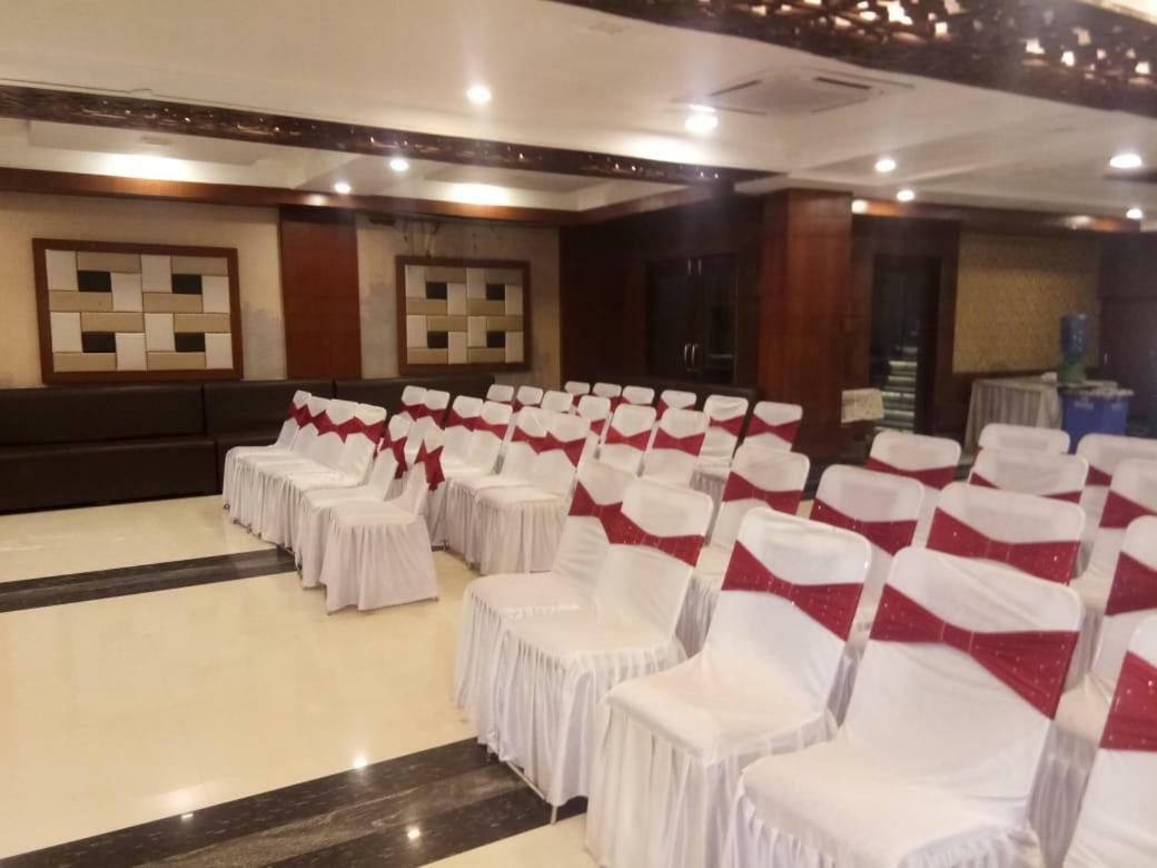 Grand Continental Hotel 3*