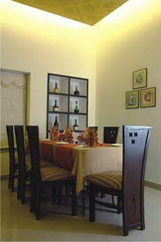 Cresent - Near Assi Ghat Hotel 3*