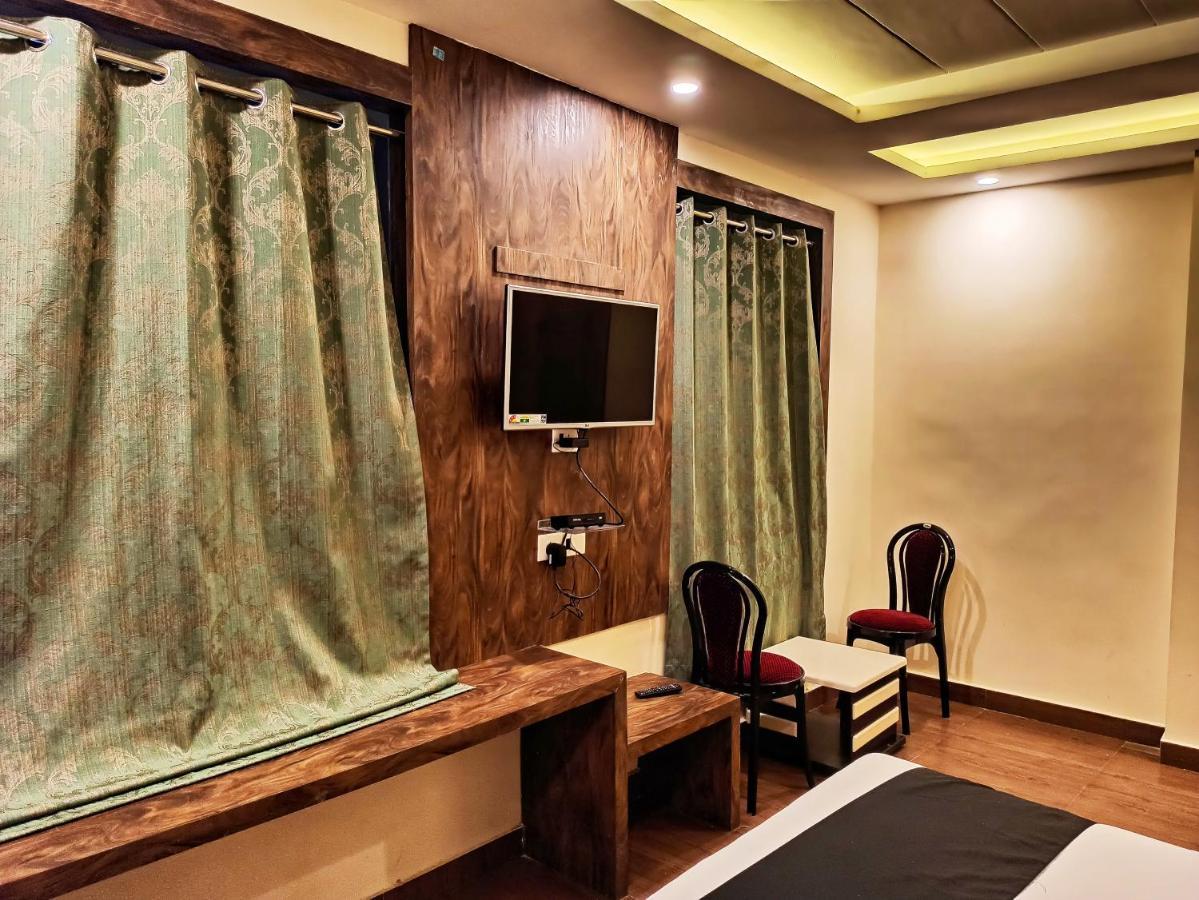 Janki Hotel 3*