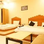 Hotel Vrindavan Palace