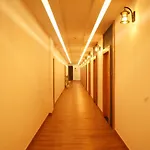 Hotel Vrindavan Palace