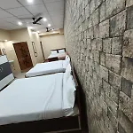 Hotel R D Palace