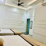 Noor Stay