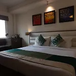 New Hotel Broadway