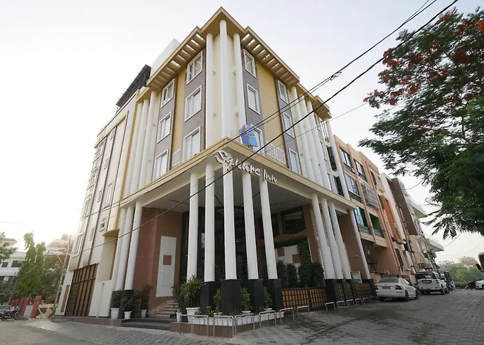 Square Inn Hotel,Varanasi