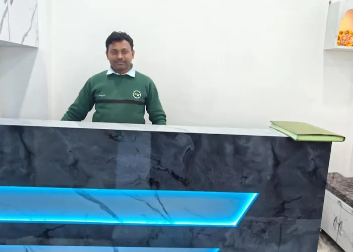 Neelkanth Pg House