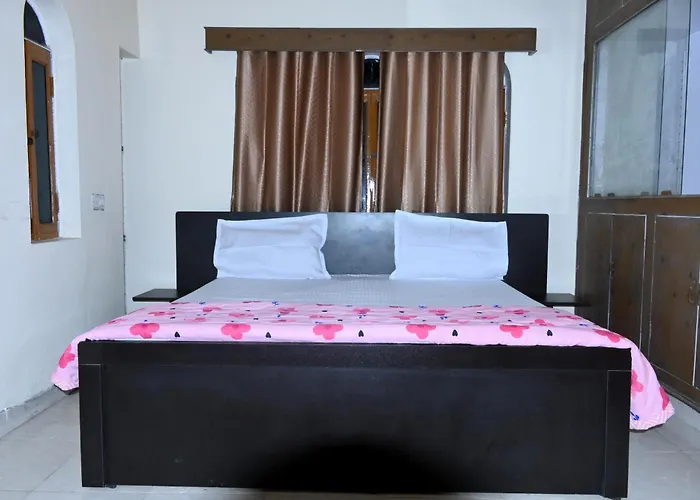 Swati Home Stay