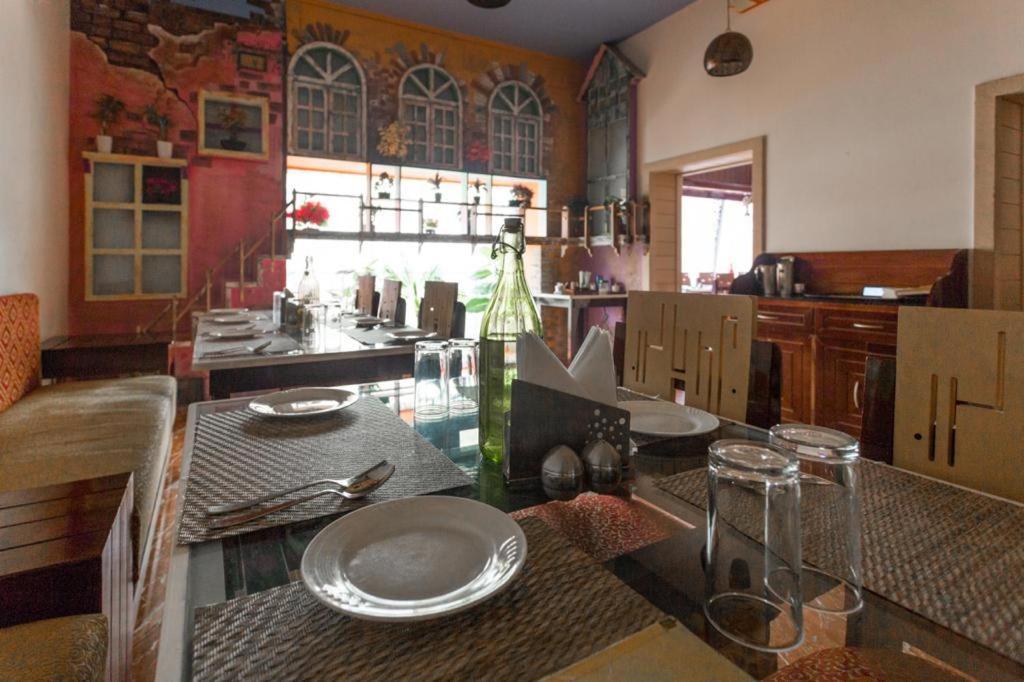 Hari Vilaas Guest house Varanasi