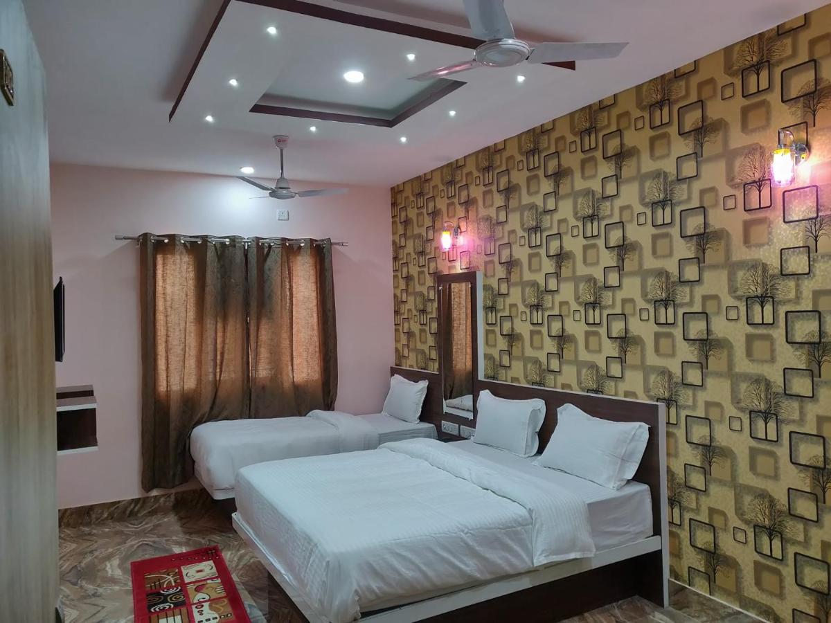 Hotel Dp Varanasi