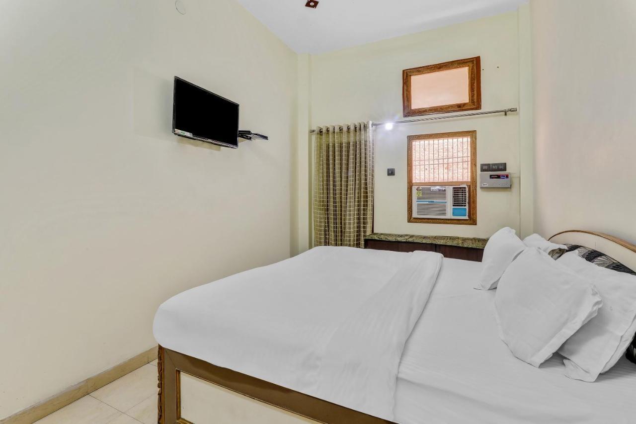 Hotel K V Palace 3*