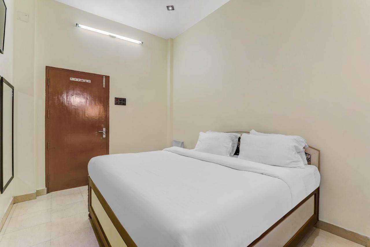 Hotel K V Palace