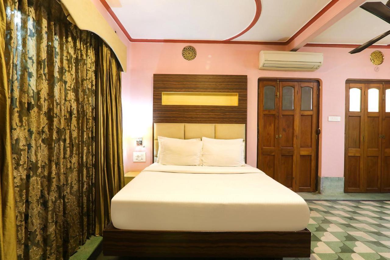 Fabhotel East View Hotel 3*
