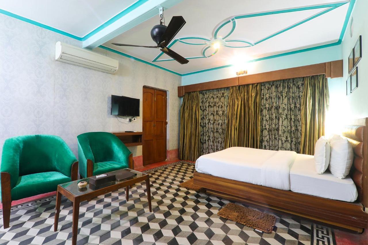 Fabhotel East View Hotel Varanasi