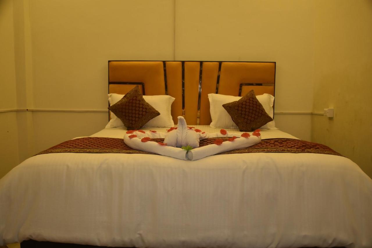 Hotel De Costa Palace Varanasi