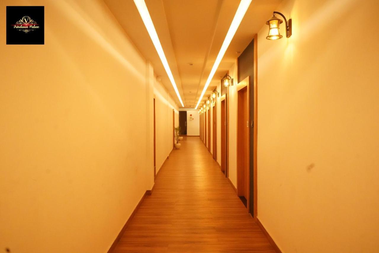 Vrindavan Palace * Varanasi