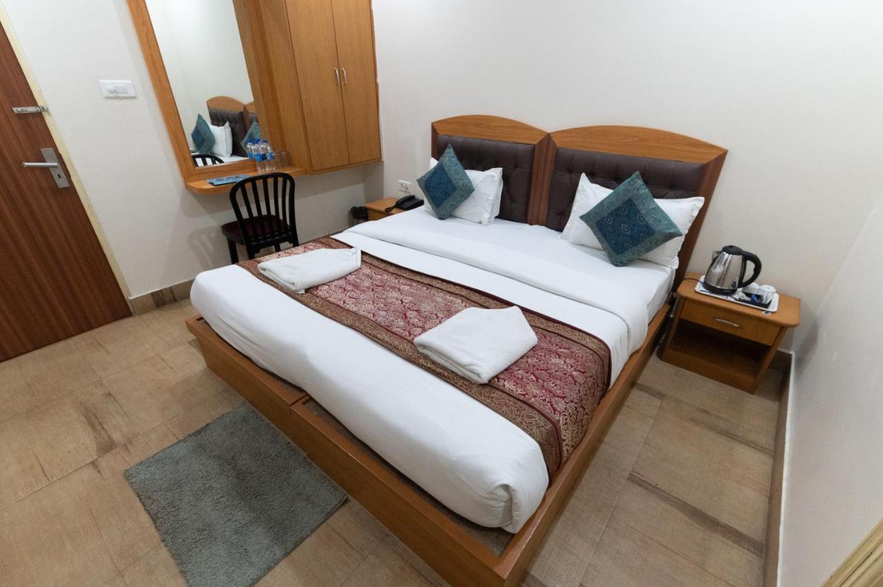 The Century Plaza Hotel