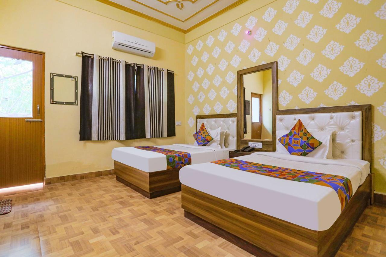 Fabhotel Shivam Palace 3* Varanasi
