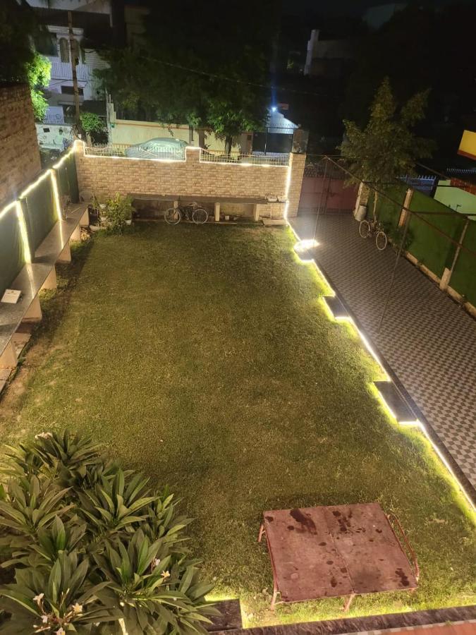 Guest house Goroomgo Kashi Paradise - 
