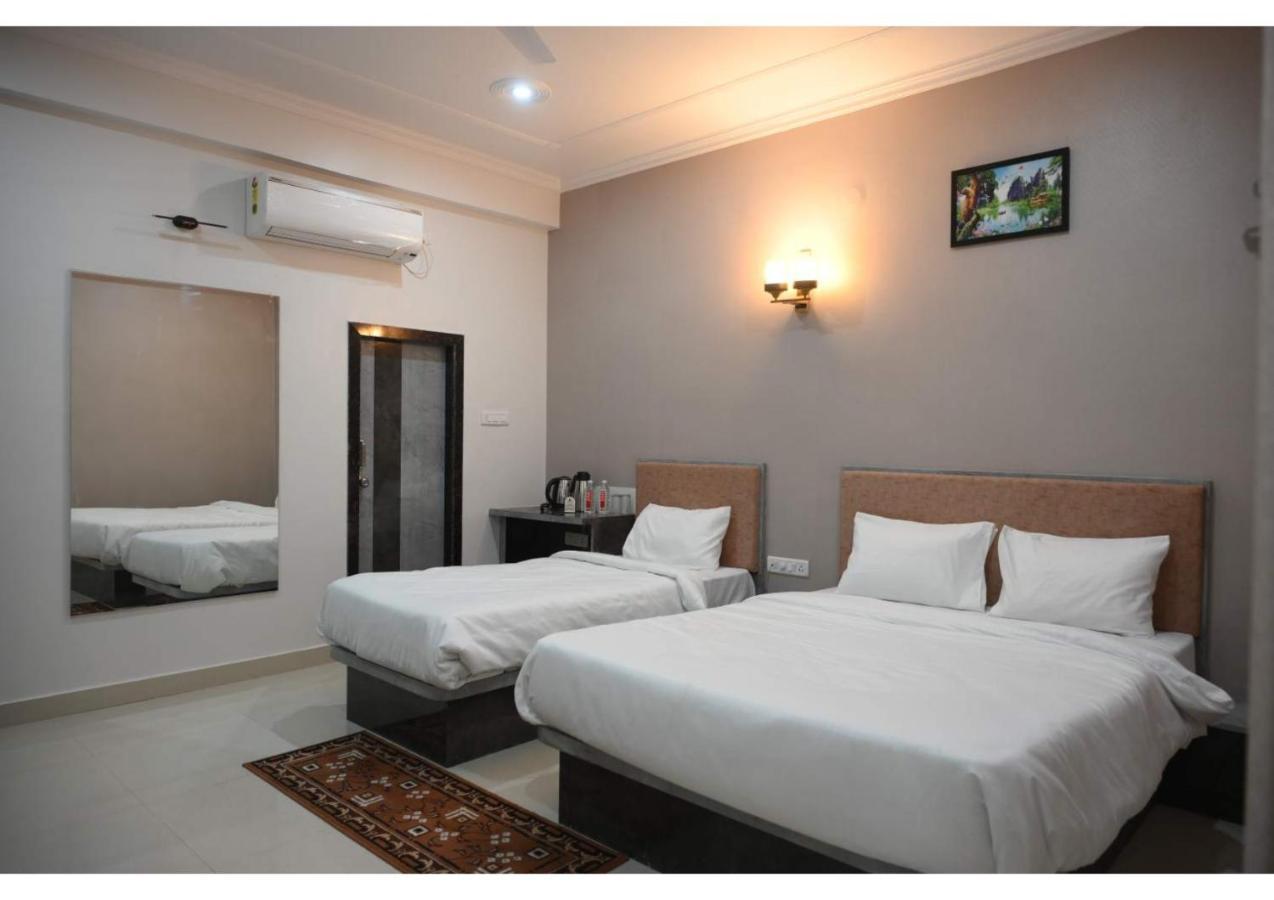 Hotel Ganga Kaveri 4*