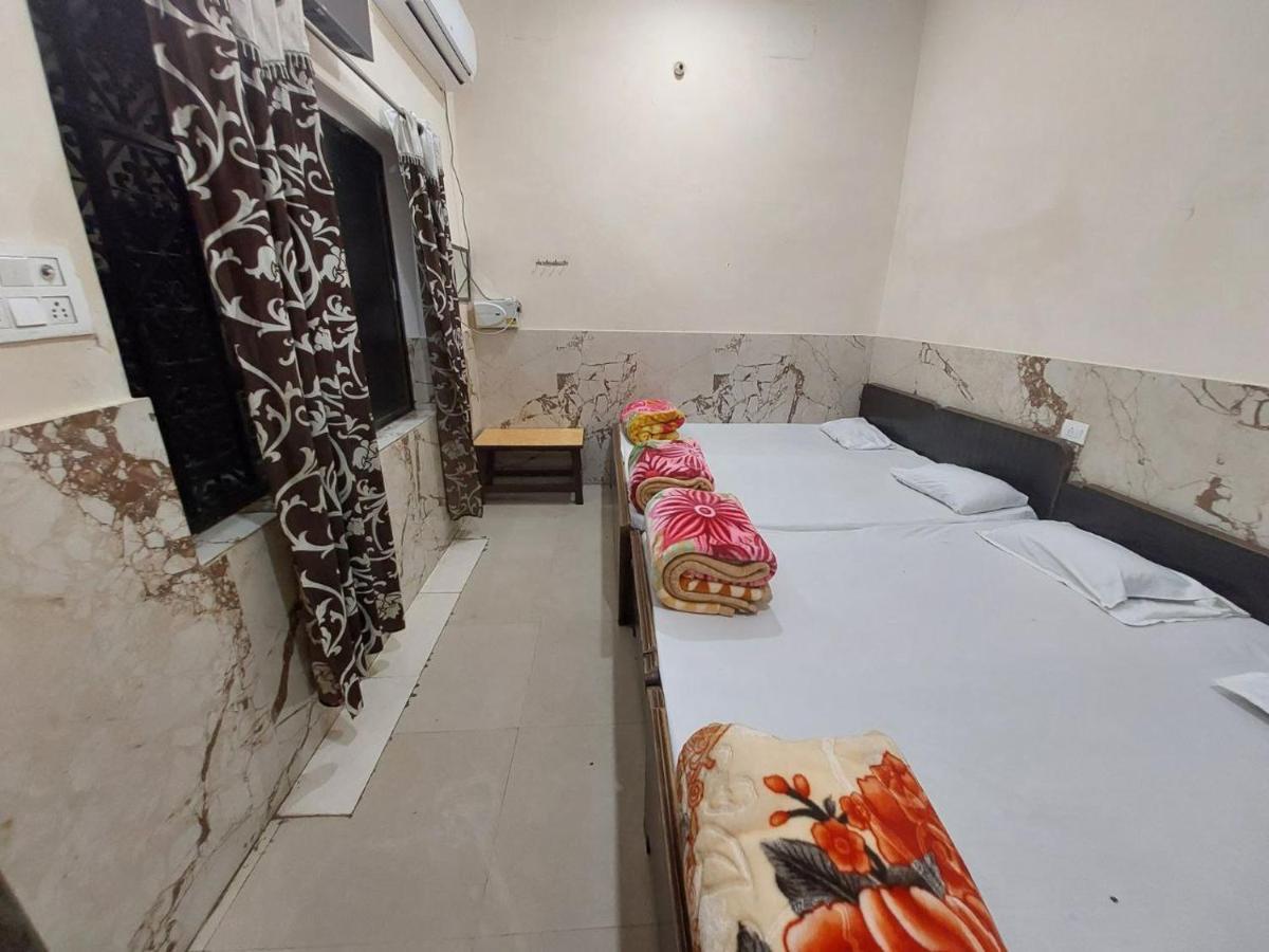 Trisolaris Hotel 3*
