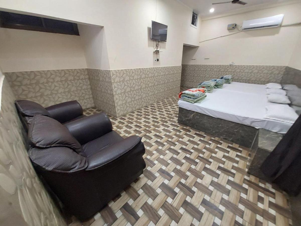 Hotel Trisolaris