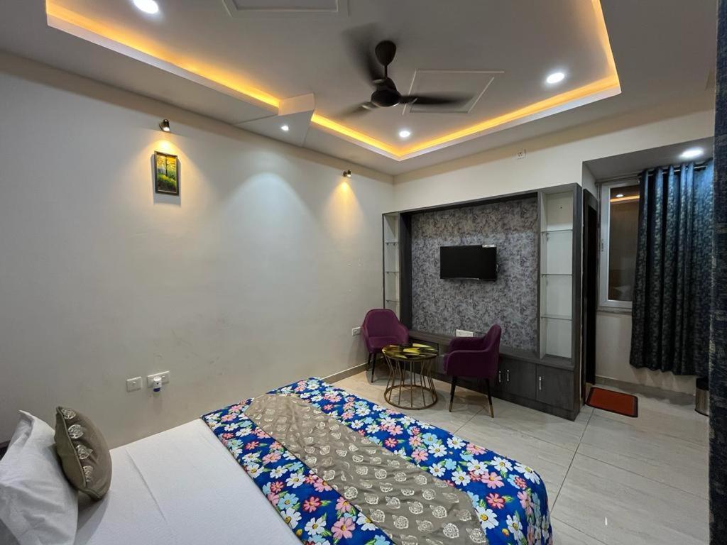 Kashi Darsan Hotel 5*