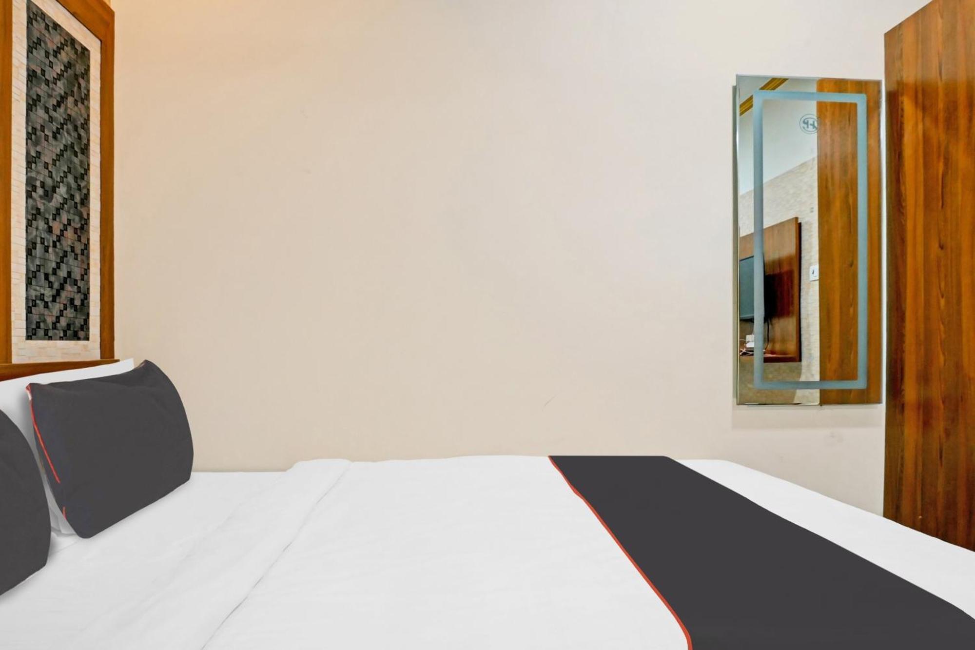 Hotel Collection O Shaurya Varanasi