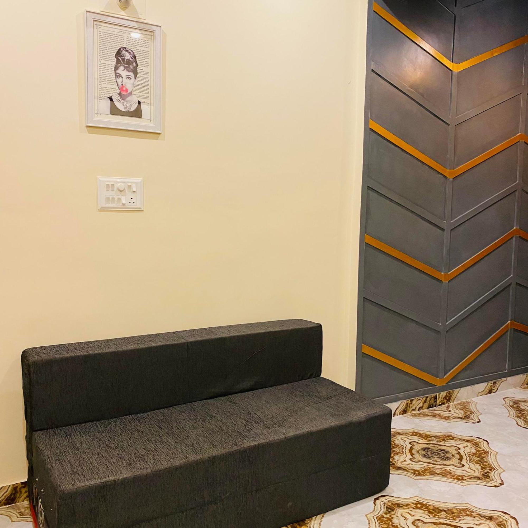Golden Lotus Hotel