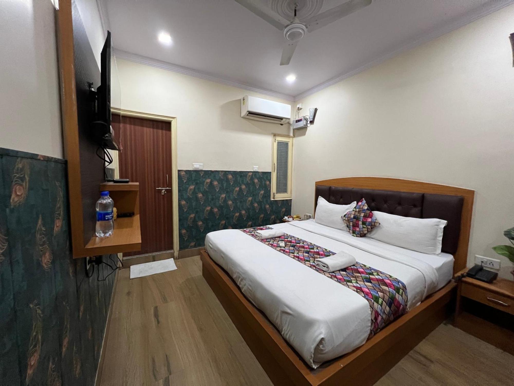The Century Plaza Hotel Varanasi