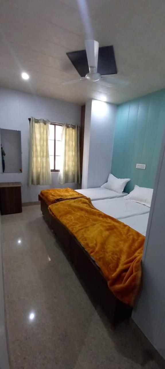 Hotel Shiv Ganga Varanasi