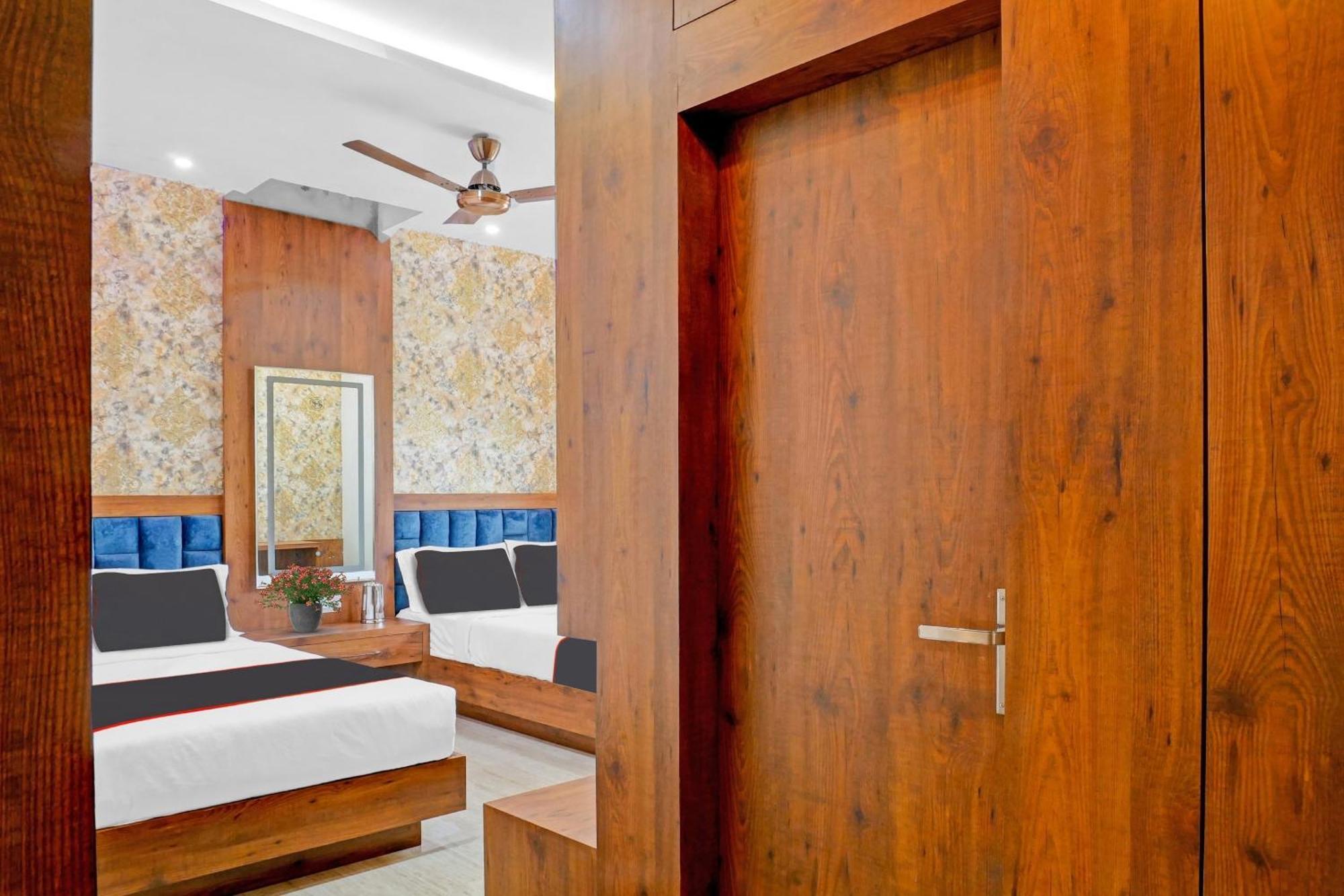 Hotel Collection O Shaurya
