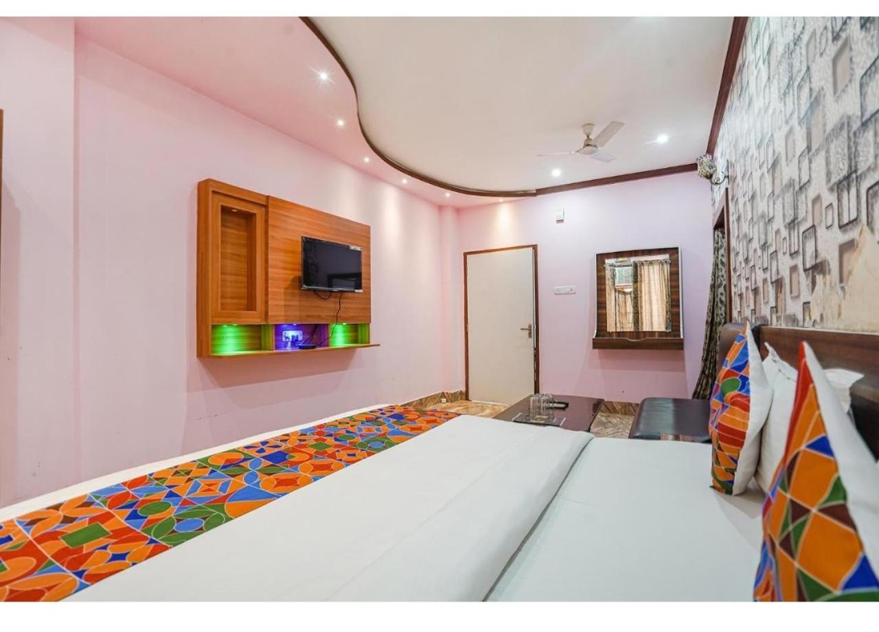 Hotel Dp Varanasi