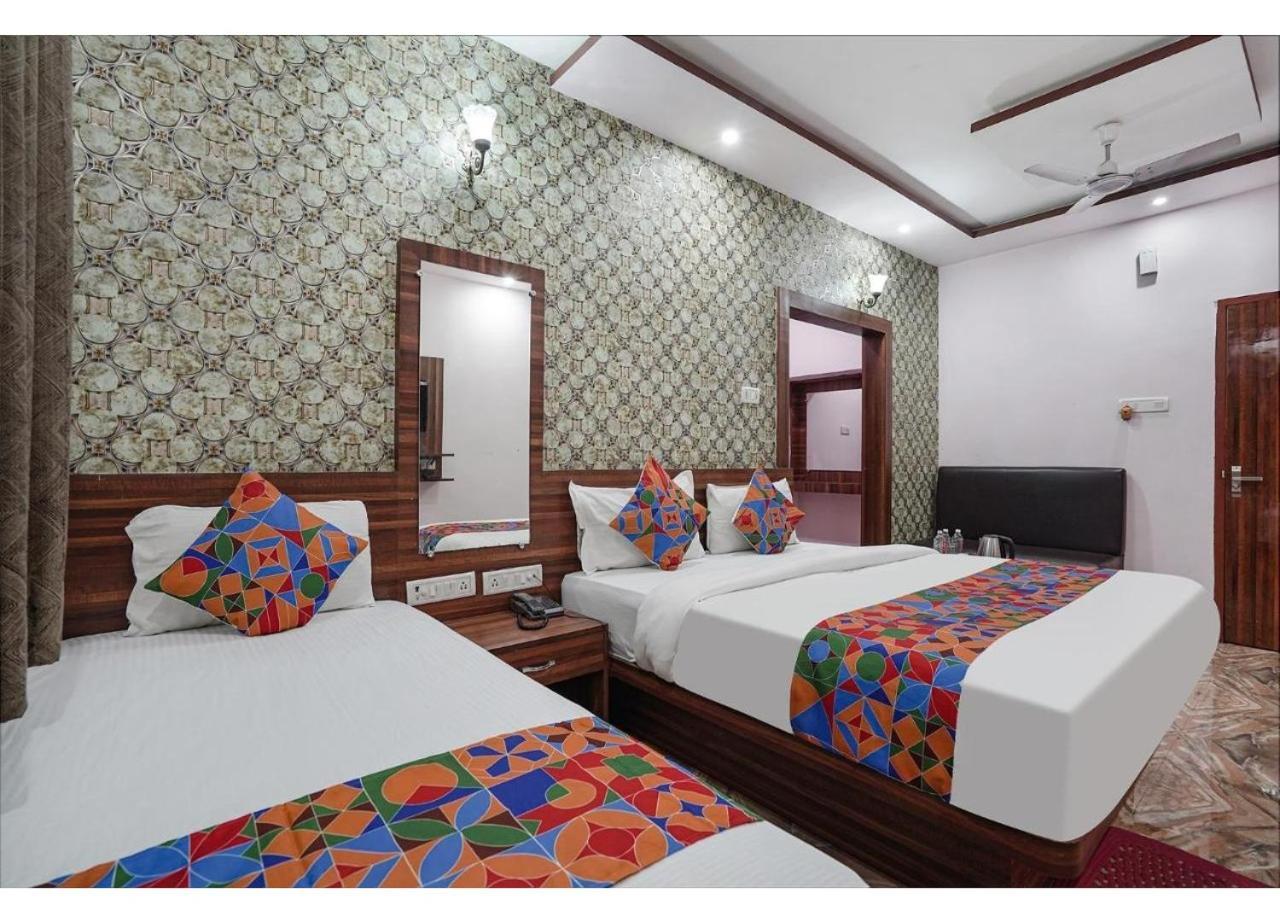 Hotel Dp Varanasi