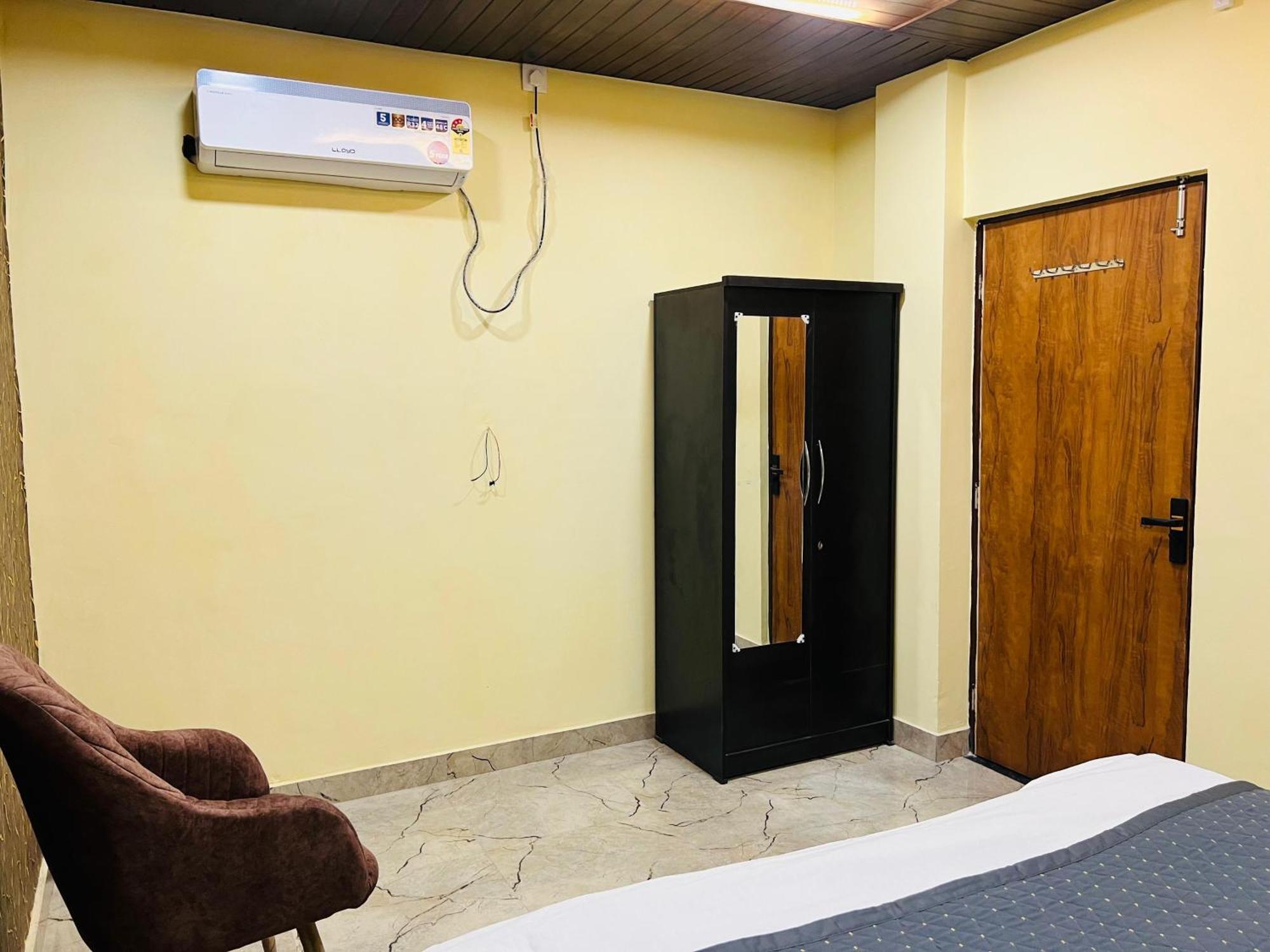 Vishal Residency *