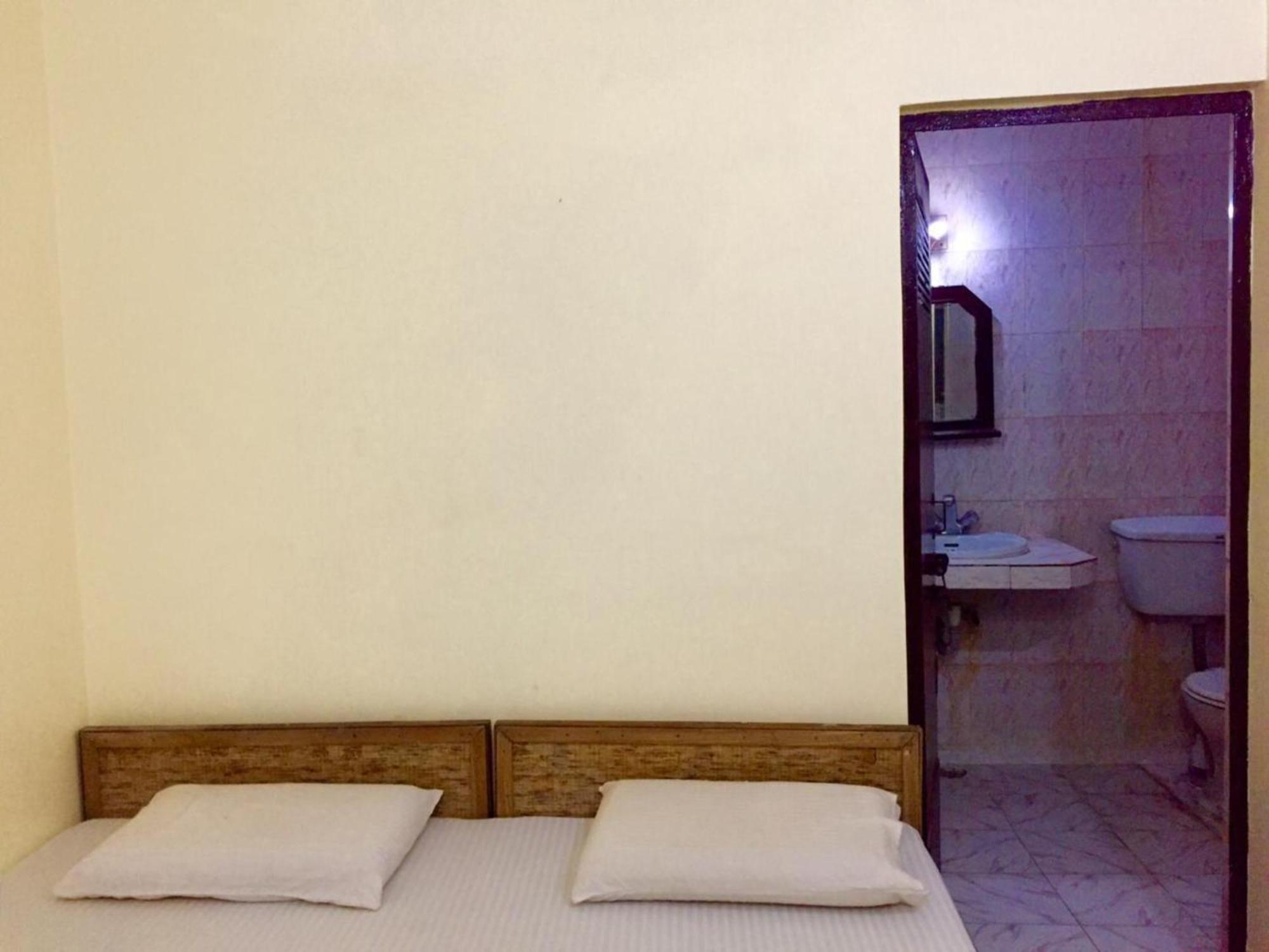 Grg Shanti Near Manikarnika Ghat Guest house Varanasi