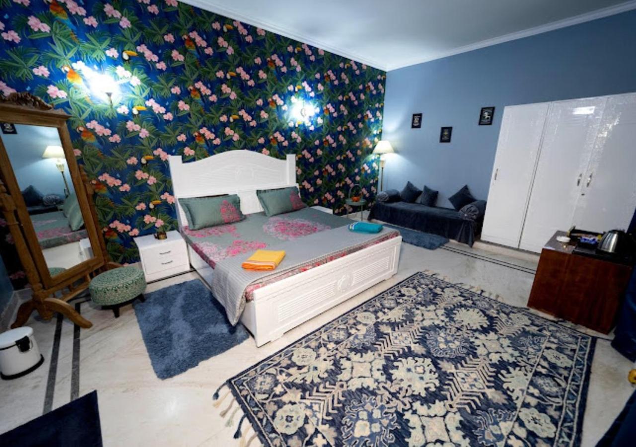 Ritz Mansion 5*