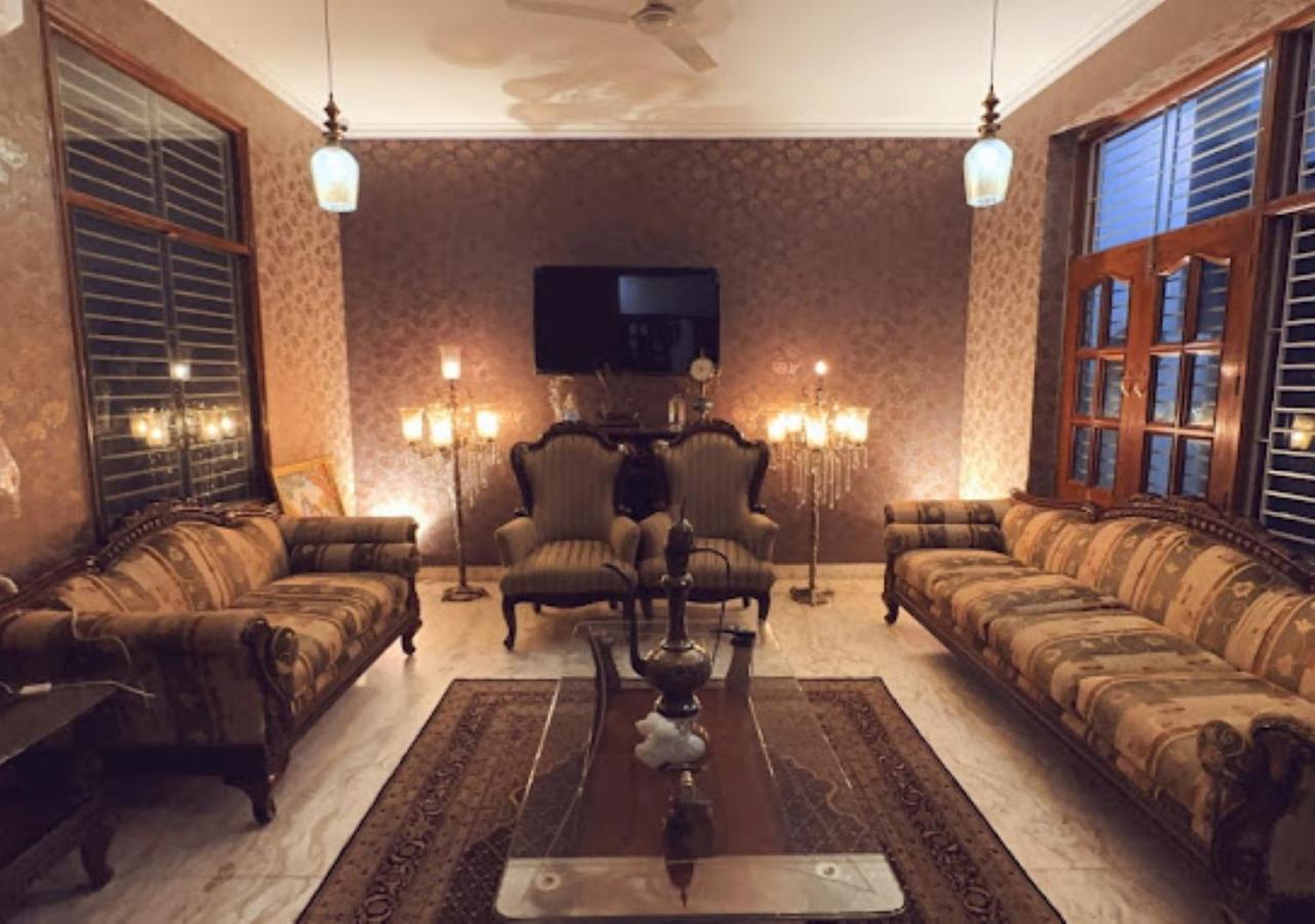 Ritz Mansion 5*