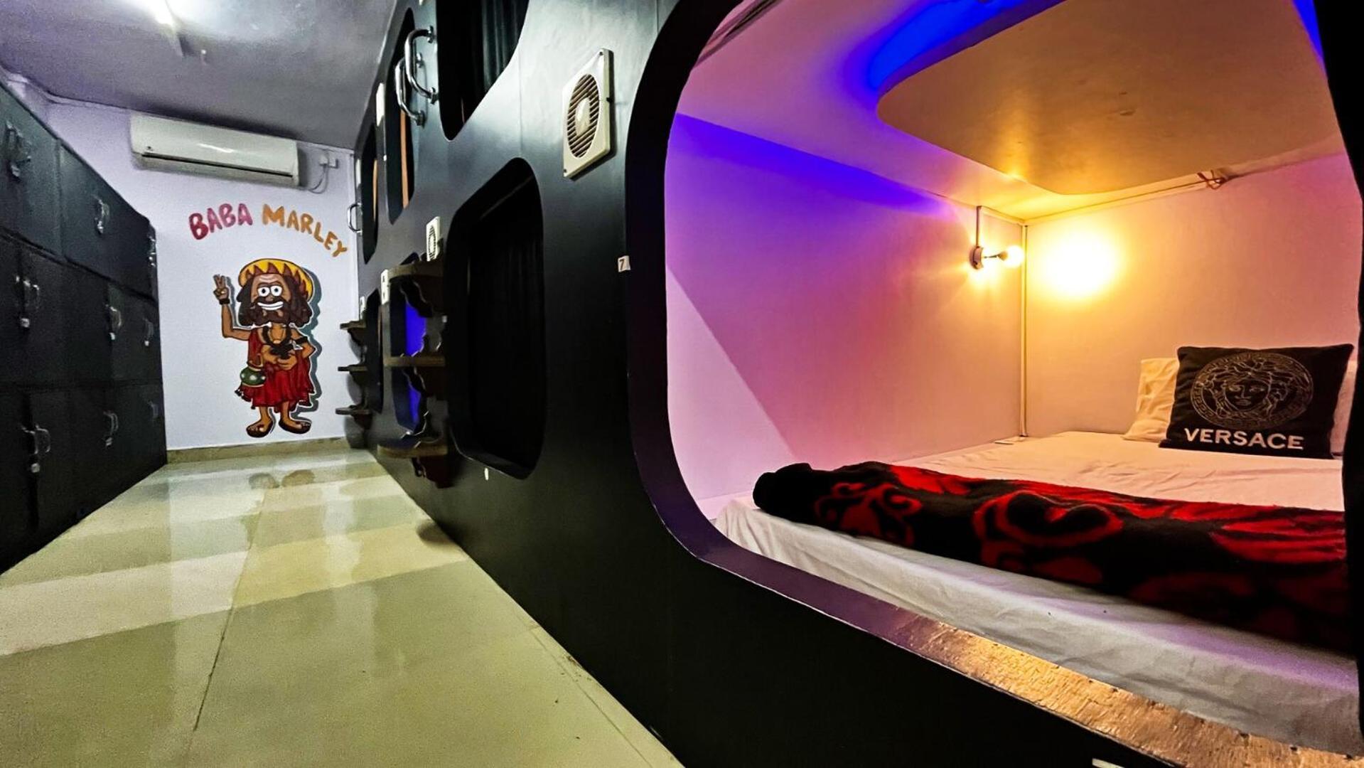 Madsquad Dorms & Varanasi