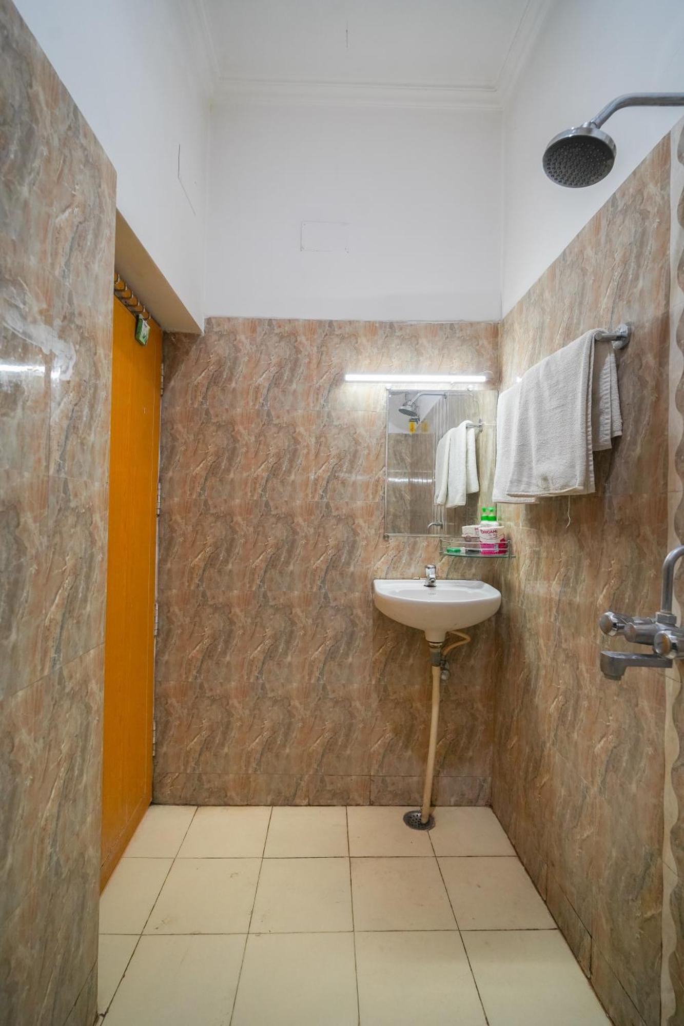 Tara Guest house