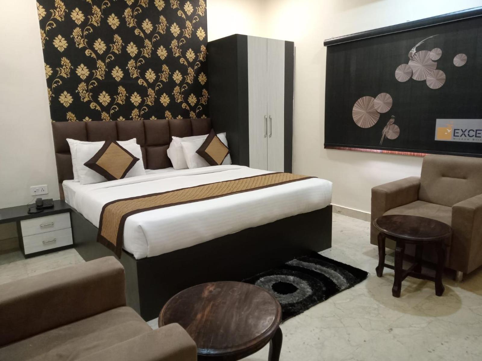 Hotel The Seven's 2*