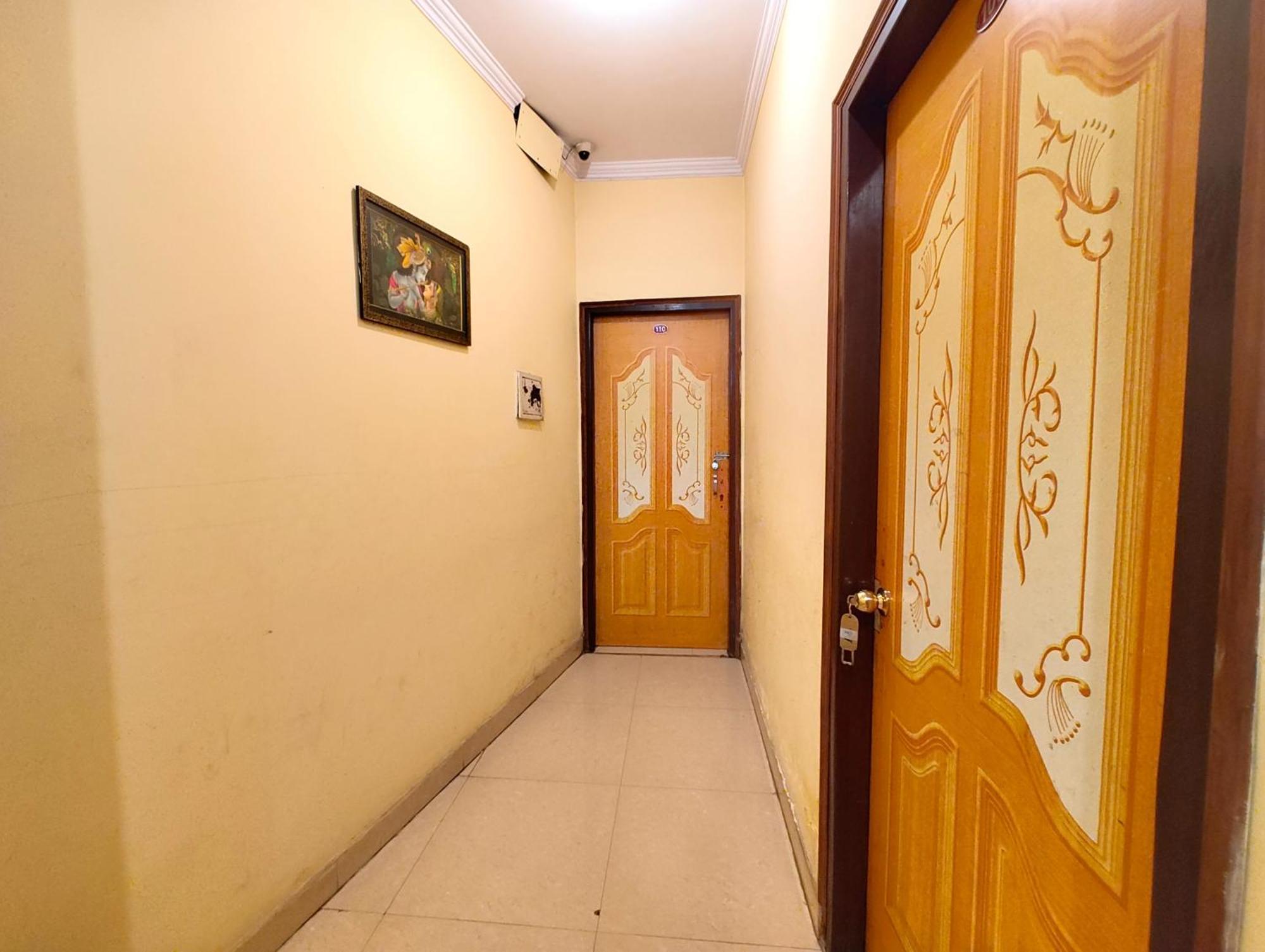 Kashi Near Railway Station - Best Budget In Hotel