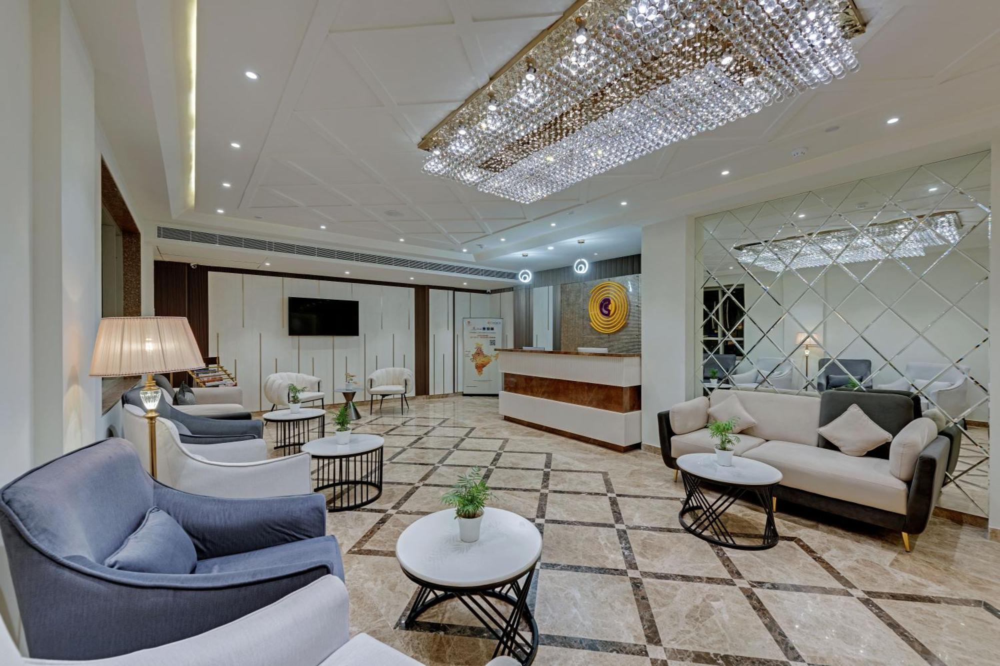 Click Collection Grand Gateway 4*