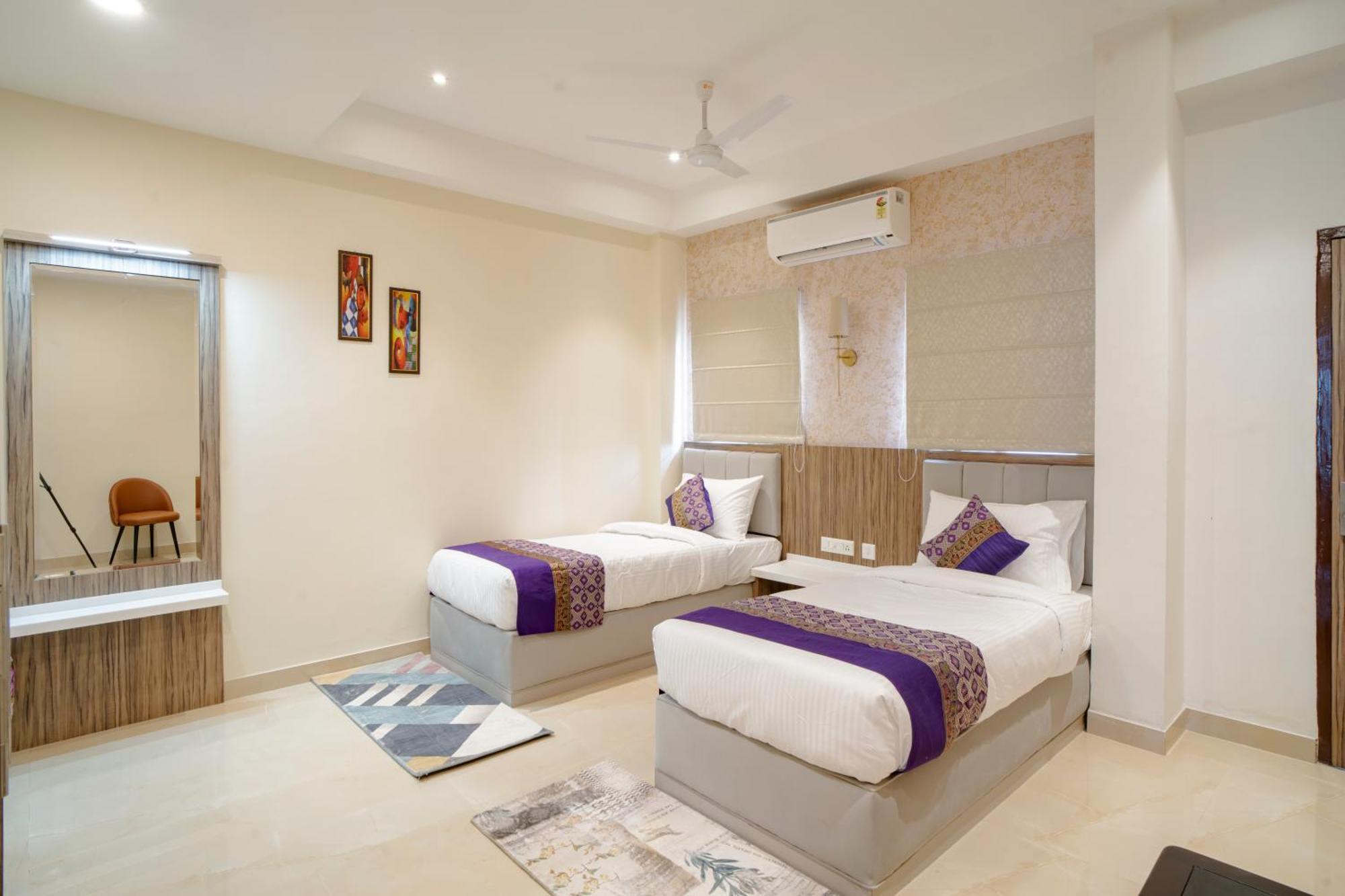 Omkar International --a Premium Luxury -- 5-star Feel At An Affordable Price -- Hotel Varanasi