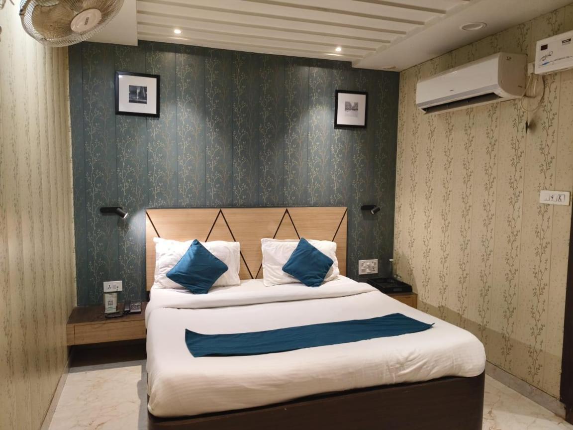 Hotel Aalishan Palace Varanasi