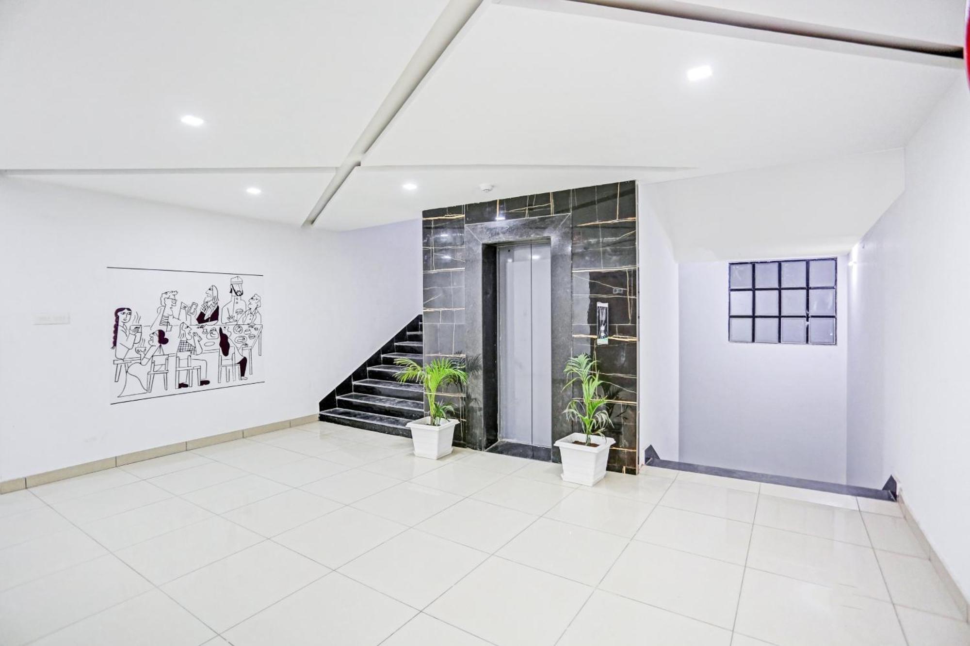 Townhouse Super Two Premium Varanasi