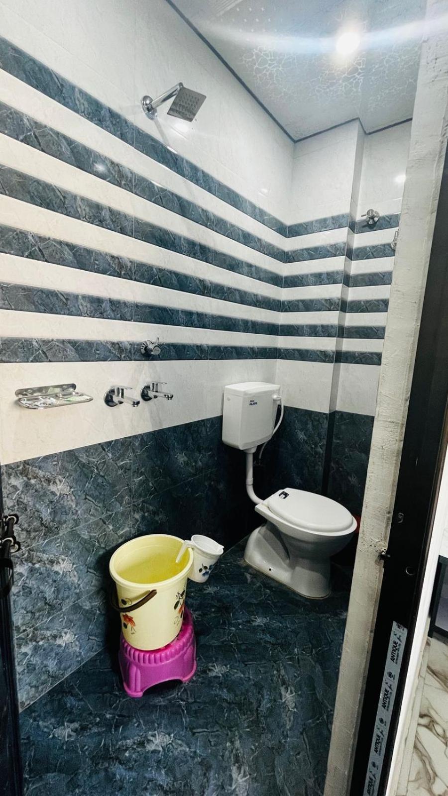Neelkanth Pg House