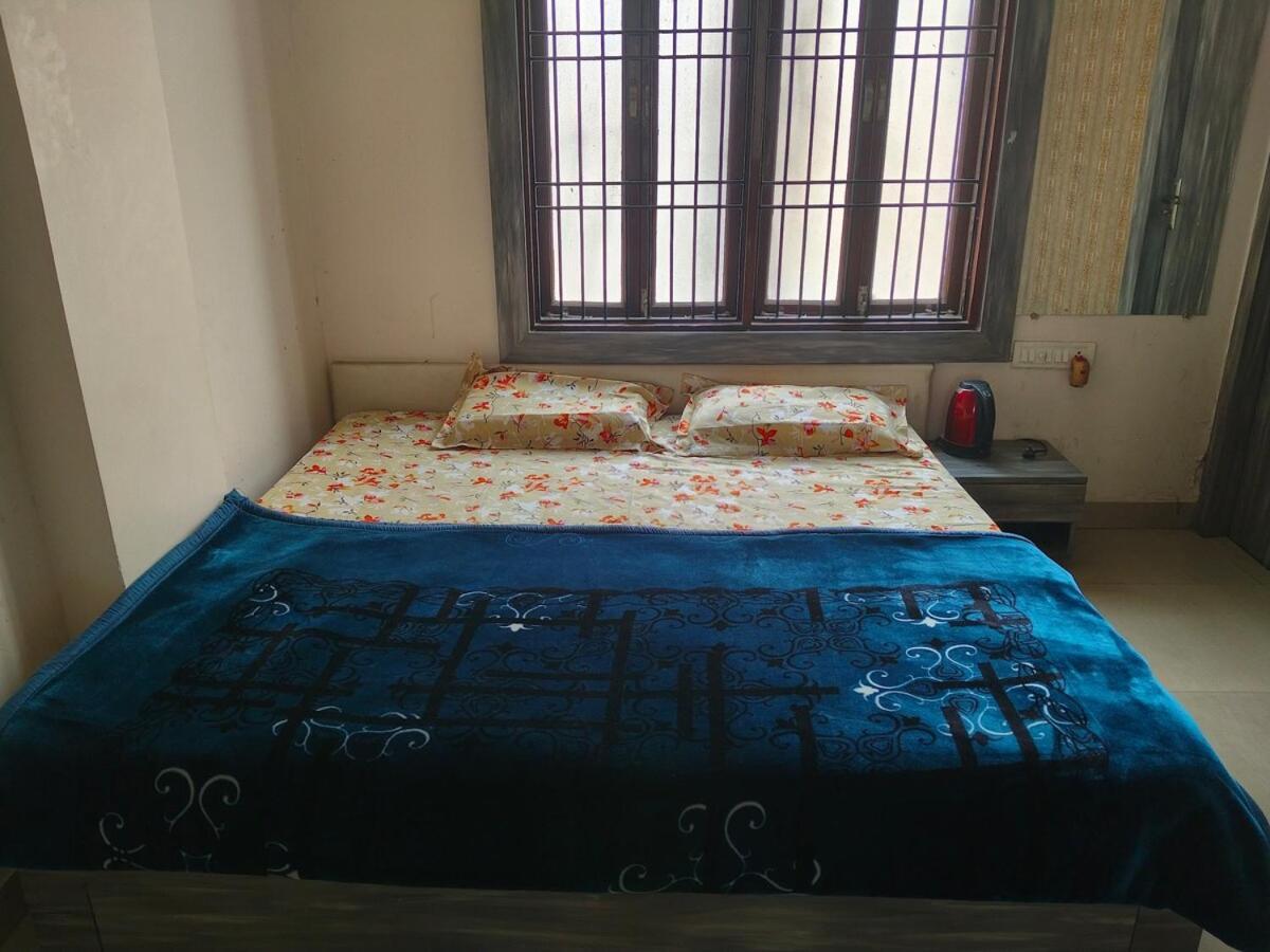 2 Bhk Hah Luxury Apartment *